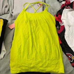 Lululemon work out tank w built in bra